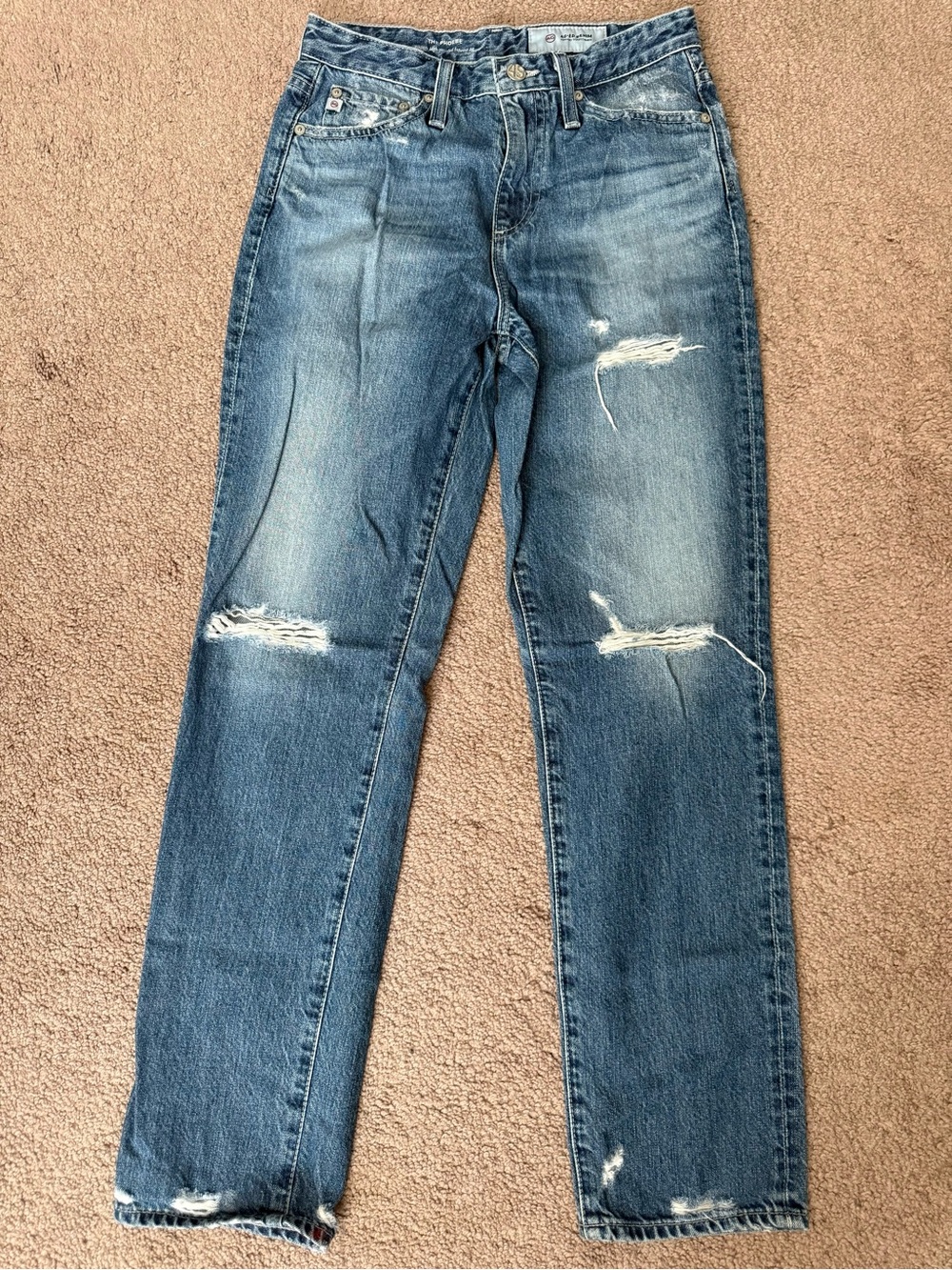 Distressed Straight Leg Jeans in Medium Blue